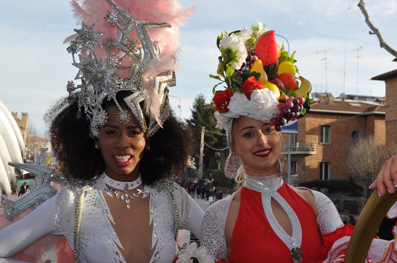 FANO - Pesaro Urbino - Marche. Gemellaggio Una Grassa Domenica e Carnevale di Fano