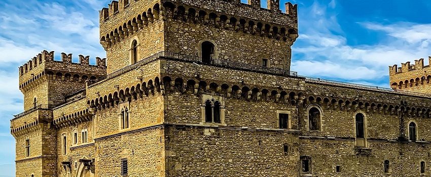 Castello CELANO (Abruzzo)