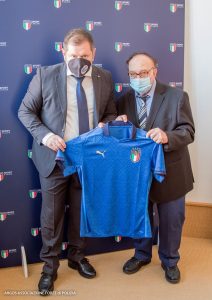 ARGOS Soccer TEAM Forze di POLIZIA incontra il Presidente di Sport e Salute Avv. Vito COZZOLI
